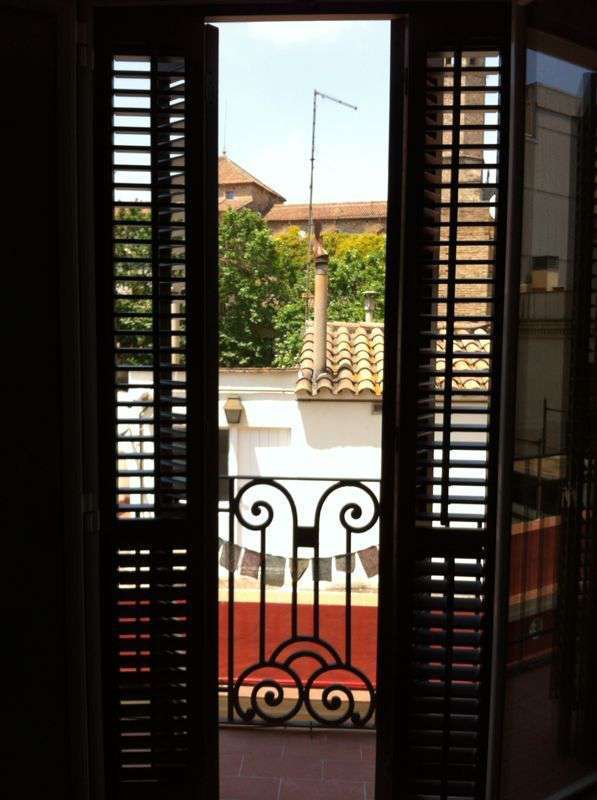 Mallorquinas de madera, porticones o librillos. Mallorquinas de madera del eixample de Sant Cugat