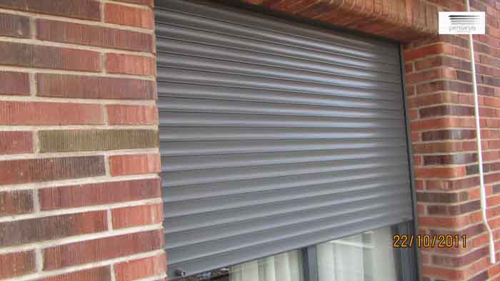 Instalación, reparación y motorización de persianas de aluminio en Sant Cugat
